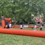 11Enfants sur le terrain de football